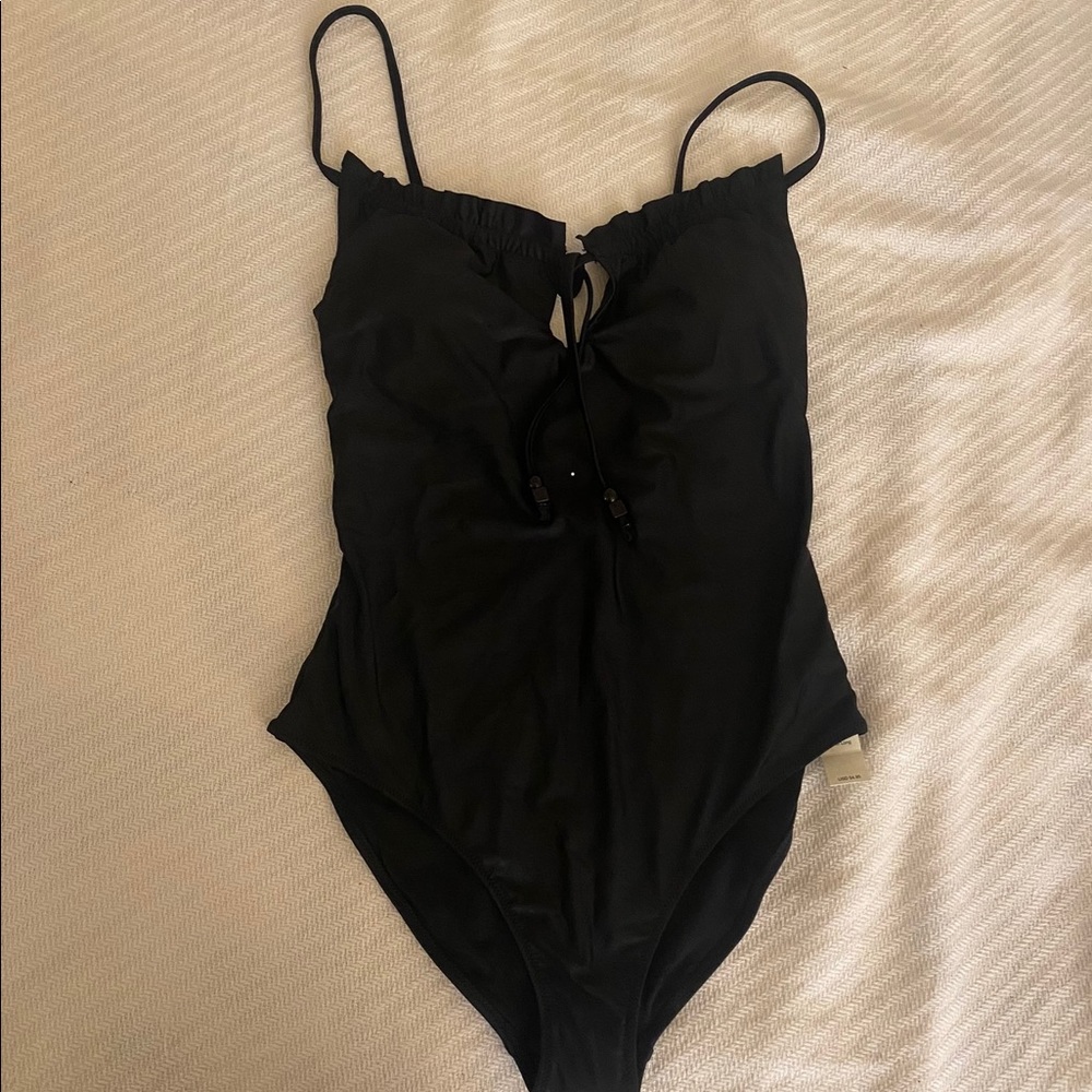 Black one piece swimsuit 👙